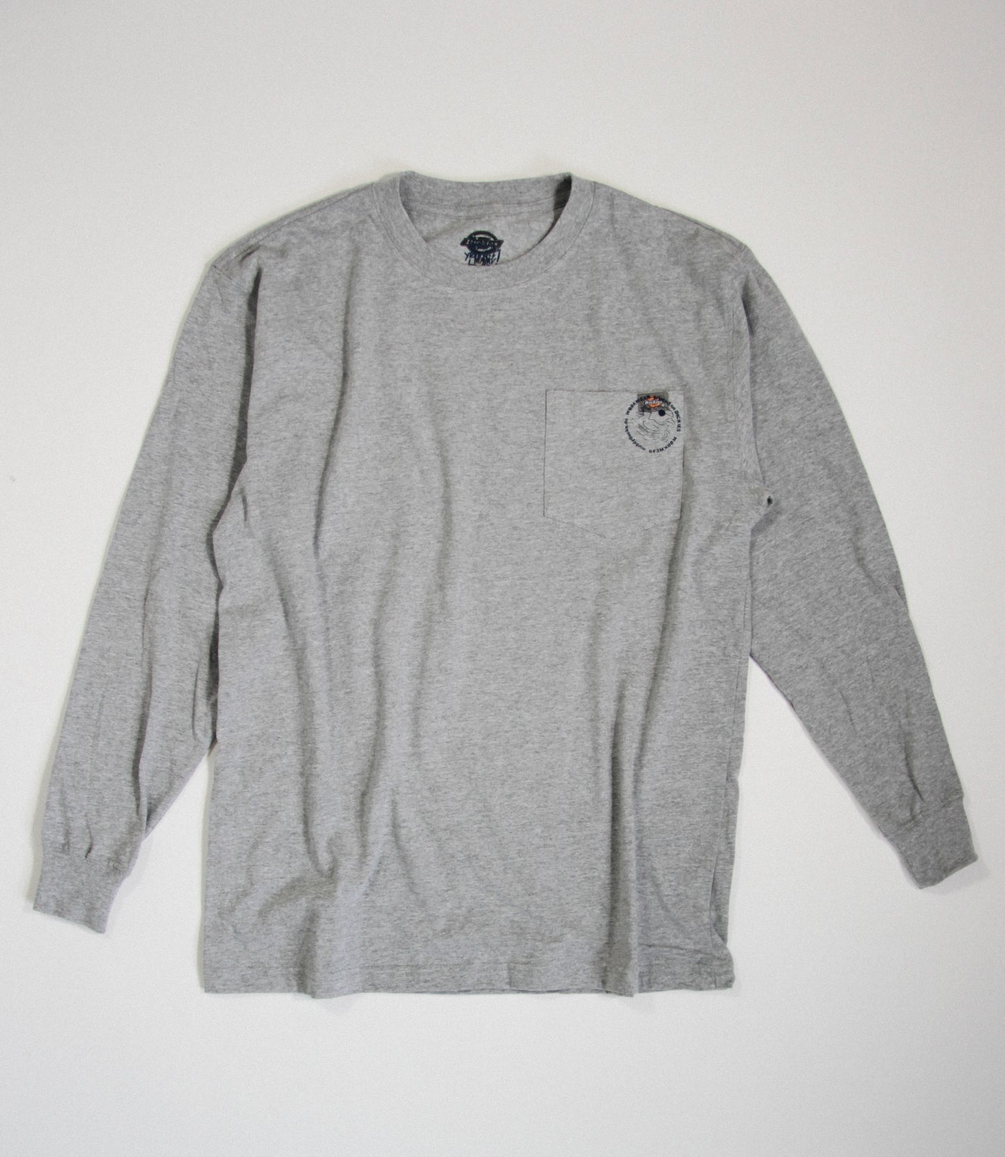 on “DICKIES” LONGSLEEVE GREY